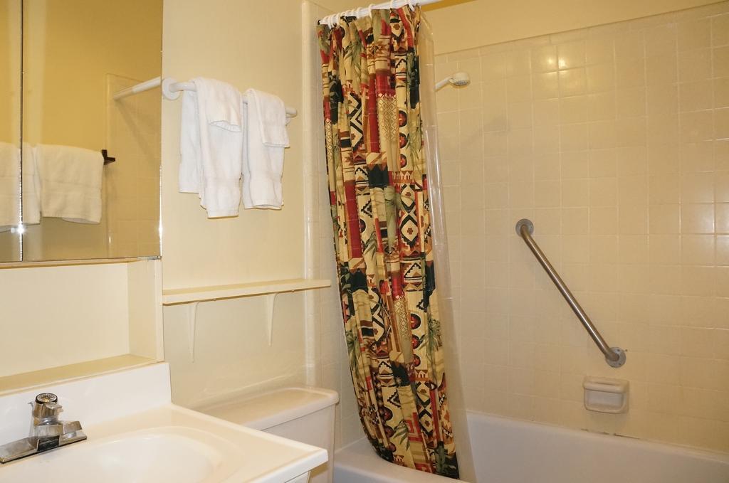 Lake Place Resort Glenhaven Chambre photo