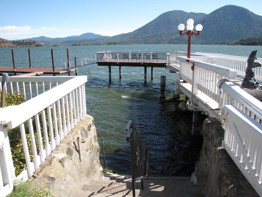 Lake Place Resort Glenhaven Extérieur photo