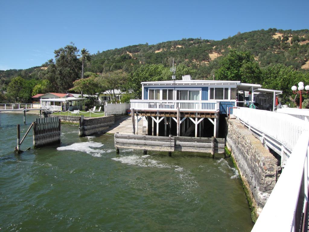 Lake Place Resort Glenhaven Extérieur photo