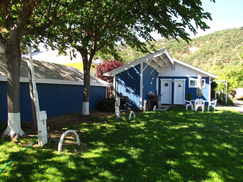Lake Place Resort Glenhaven Extérieur photo
